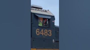 CSXT #6483’s Loud Hybrid K5LA!