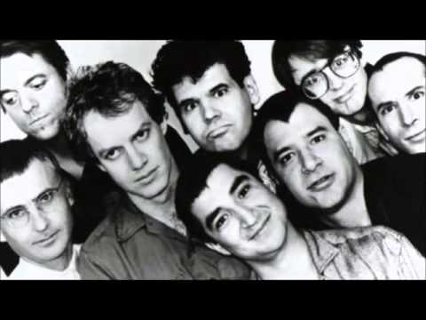 OINGO BOINGO *