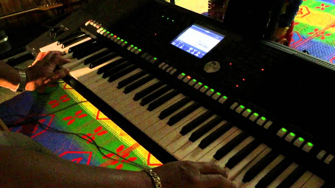 Columbus keyboard player YouTube