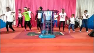 Live Performance Dance (Alice Kimanzi Asifiwe Leo)