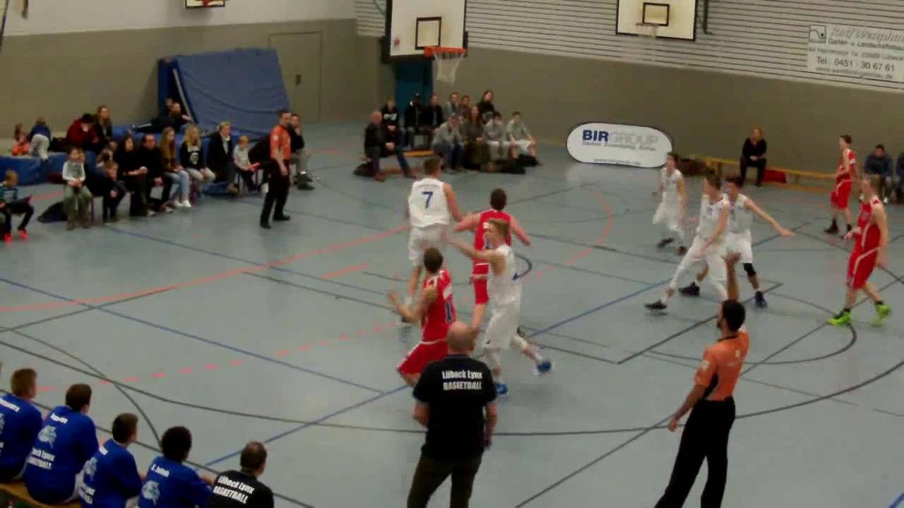 #11 Vincent Beckmann GER 6'7" born 2000 class of 2018 assists basketball season 2015-16