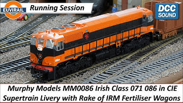 Murphy Models MM0086 Irish Class 071 086 in CIE Supertrain Livery with rake of IRM Fertiliser Wagons