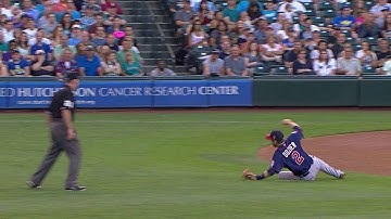 Dozier steals a hit with a fine sliding stop