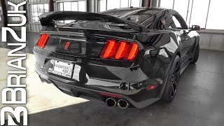 Shelby GT350R Rev and Accelerate