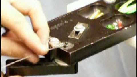 Hagens Professional Wire Former