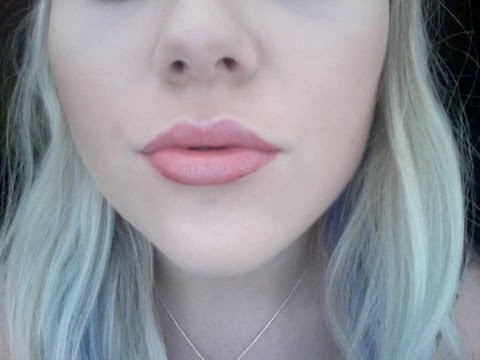 To look surgery do how lips