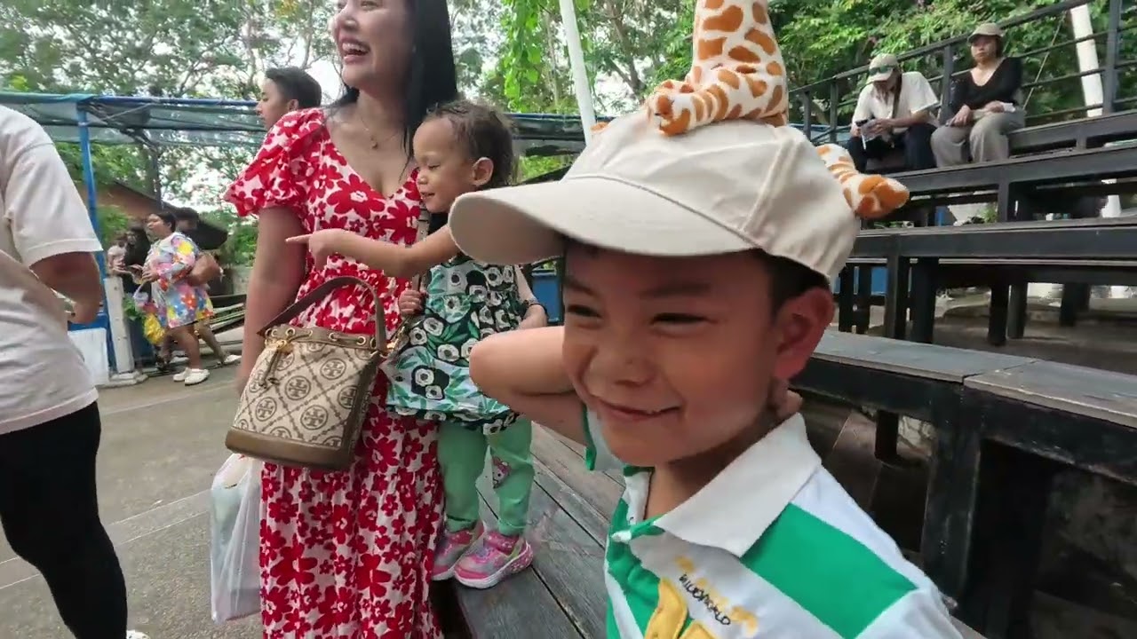 สวนสัตว์เปิดเขาเขียว ไปหาหมูเด้ง 12/04/2025