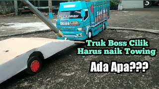 Truk boss Cilik Naik Towing versi miniatur