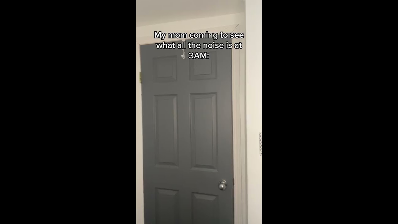 When My Mom Hears Noises At 3AM Shorts