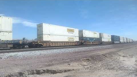 WB BNSF Domestic Intermodal/Port Stack Train Feat NS Leading At Nebo Ca! #bigbossrailfanner