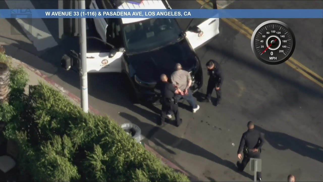 Suspect in custody after L.A. police pursuit - YouTube
