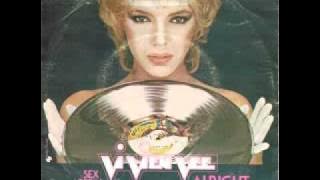 Vivien Vee - Alright 12