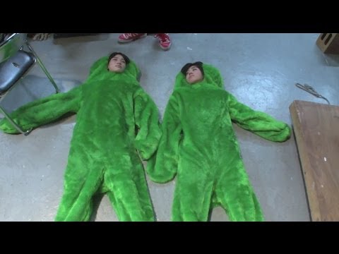 チームしゃちほこ 愛の地球祭 MVメイキング 2/3 - YouTube