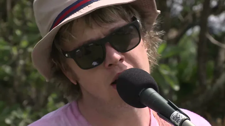 Billy & The Kids ft. Carlos Santana, Billy Strings...