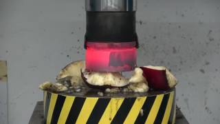 Experimento Mortal Aplastadora 100 Ton Vs Bomba Granada