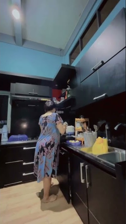 STORY WA Mentahan Halu Sama Cewek cantik.    Buat Prank Temen, Manasin Mantan.