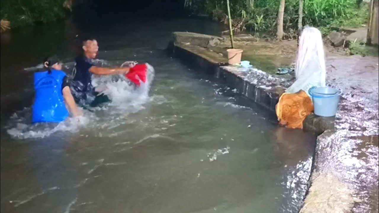 Kompilasi Prank Hantu Paling Lucu || Funiest Ghost Prank Indonesia
