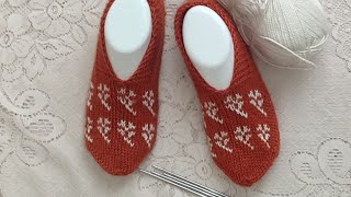 Beş Şiş Çiçekli Kolay Patik Modeli