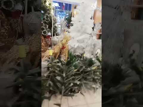 احتفال براس السنه الميلاديه الجديده 2022فى هايبر وان جوله