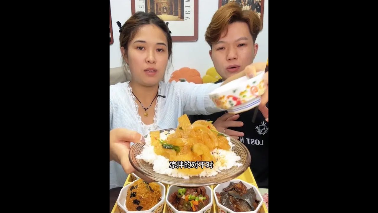 Kehidupan harian pasangan penggemar makanan