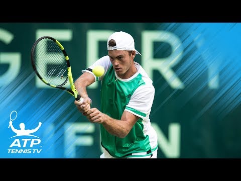 Dominic Thiem and Max Marterer incredible rally! | Gerry Weber Open Halle 2017