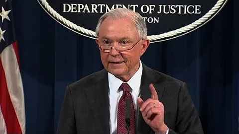 Sessions recuses himself from Russia probe