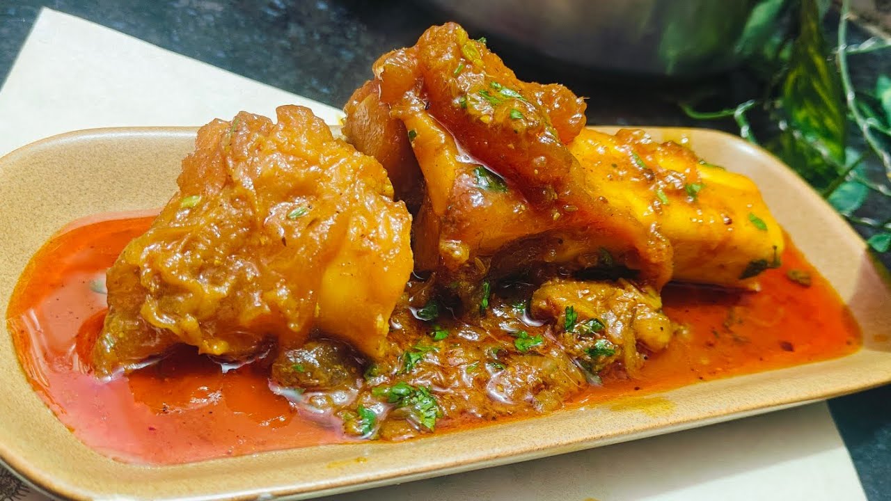 Authentic Bade ki Paya Recipe. Lahori Beef Paya Recipe #muslim Easy and Tasty Paya #curry #muslim 