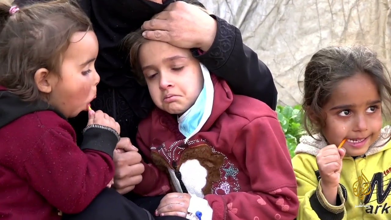 طفلة تقاوم السرطان منذ 3 أعوام وعائلتها عاجزة عن توفير العلاج وتكاليفه