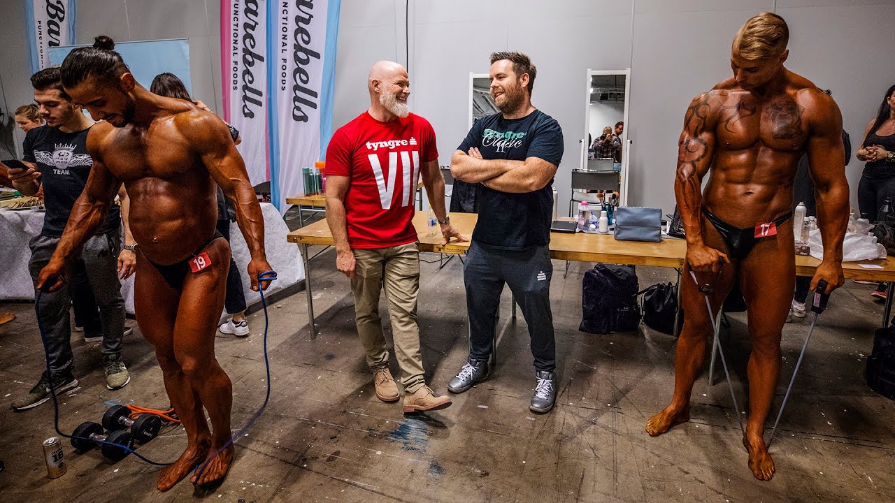 Alex Danielsson och Andreas Guiance intervjuas om Tyngre.