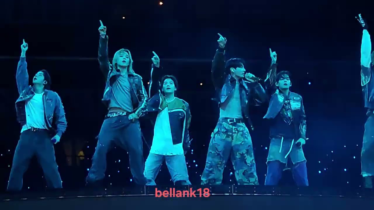 260425 (2.0 + Normal) fancam 방탄소년단 BTS ARIRANG Tampa D1 - YouTube