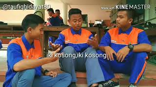 Download Lagu LUCU PARODI IN LOVE GUYONWATON ( ATIKU KOSONG ) MP3