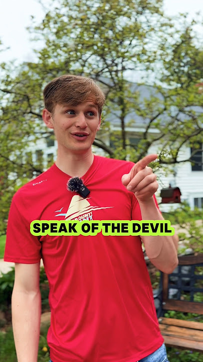 speak of the devil😈#english #englishlanguage #englishteacher #learnenglish #idioms #englishidioms