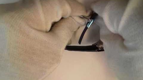 How to adjust a TAG Heuer leather strap folding clasp