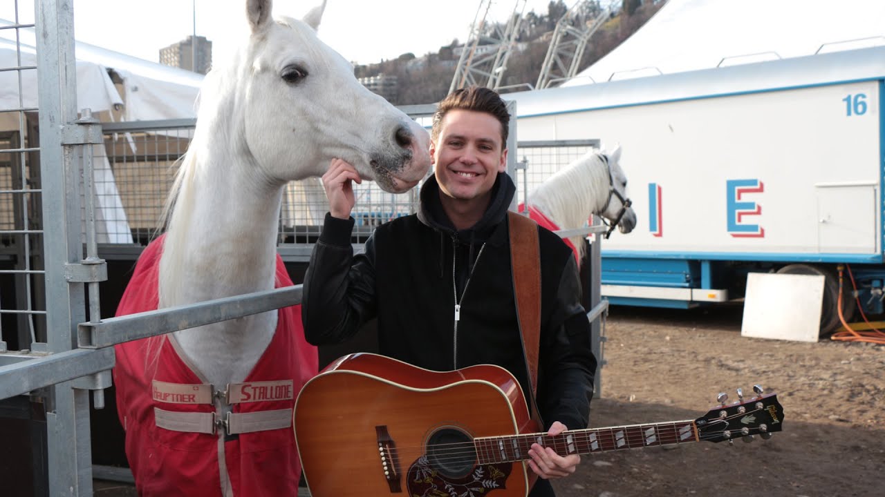 10 anni di Bastian Baker