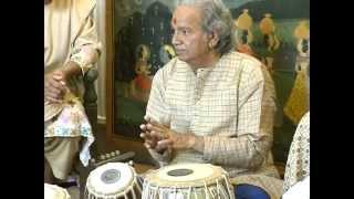 Play Tabla - Oxford, teaching video 6 of 15, Improvise ! featuring the virtuoso Pandit Sharda Sahai screenshot 3