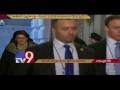 Michael Flynn resigns -Trump's national security adviser quits over Russia links