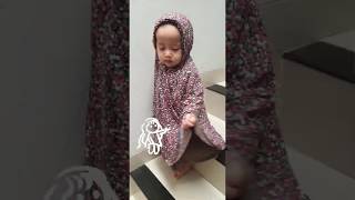 Cute Kids Wearing Hijab Aleesha Pakai Jilbab Mommy