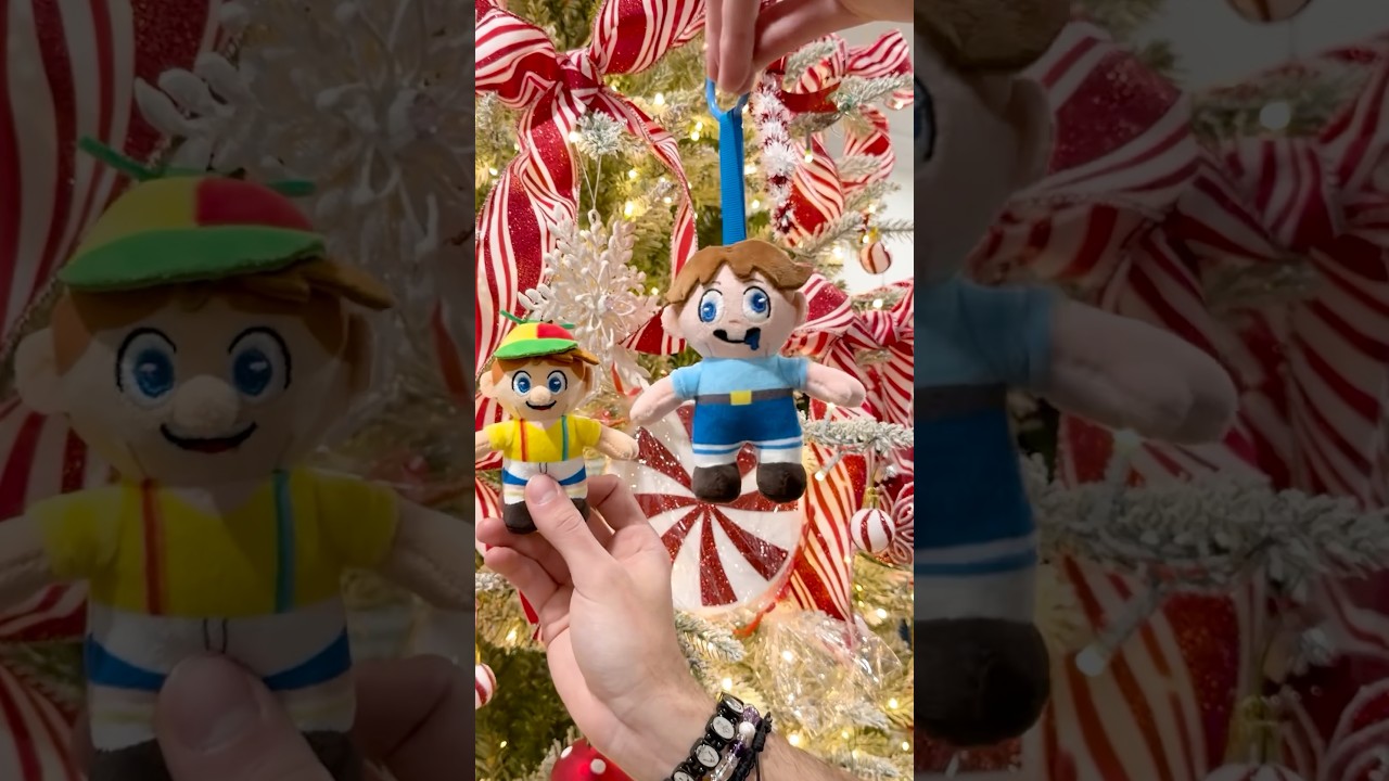 Johnny Becomes a KEYCHAIN! - YouTube