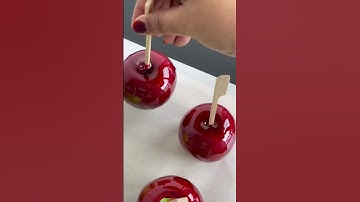 Thumbnail of Easy candy apples recipe 🍎