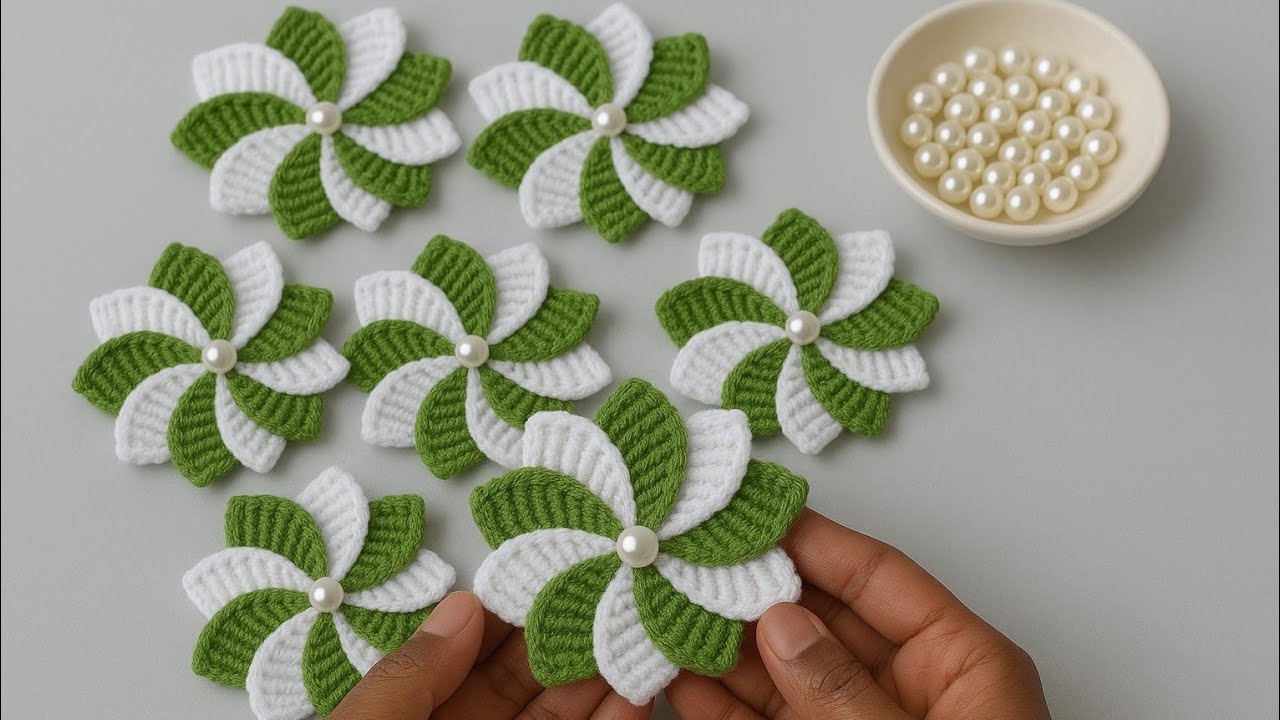 A VERY SIMPLE way to make flowers with crochet 😍🎁💰