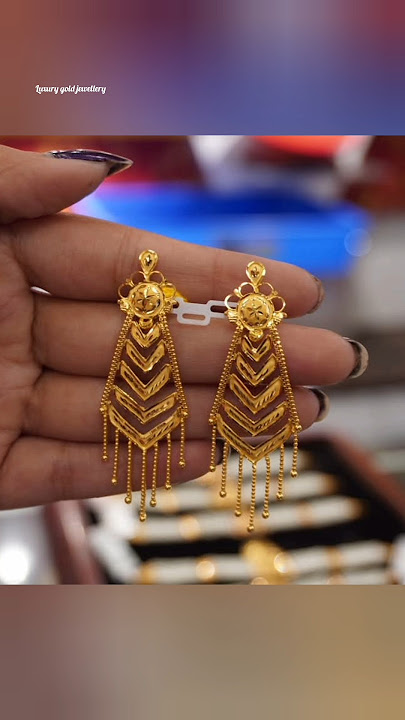 Gold earrings designs latest collection/daily wear earrings designs in gold #shorts #earrings #gold