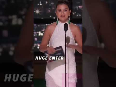 Euphoria star Zendaya laughing at Selena’s joke at the 2022 Emmy Awards #shorts