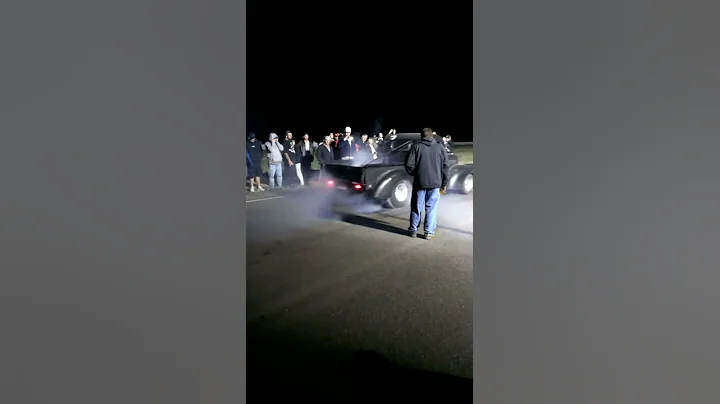 Jason drost 46 Chevy pick up burn out