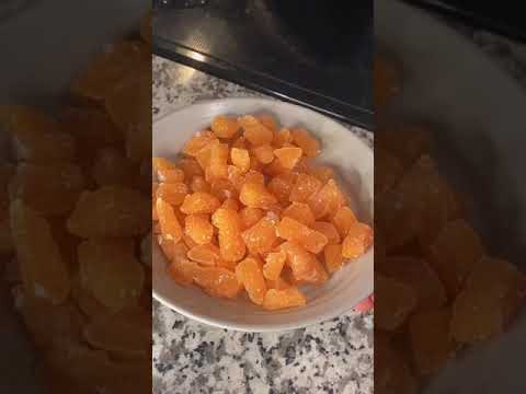 Video: Paano Gumawa Ng Mga Candied Grapefruit Rinds