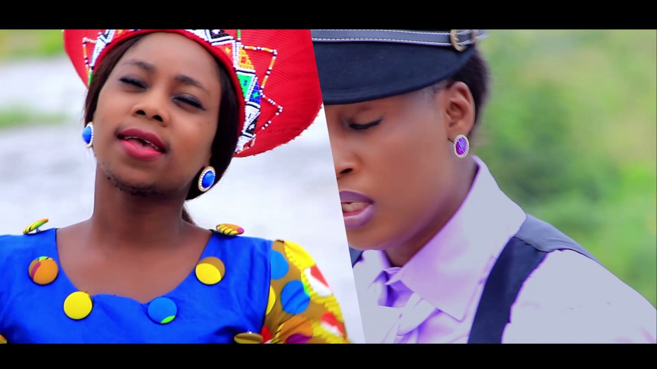 BAYOKA SONI avec le Groupe La Grace Divine