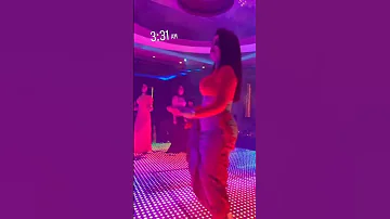 اجمل رقص ملهة ليلي عراقي رقص هز خصر حلفي اغراء 
