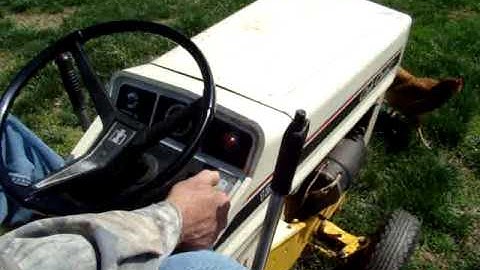 Cub Cadet 128 Lawn Tractor