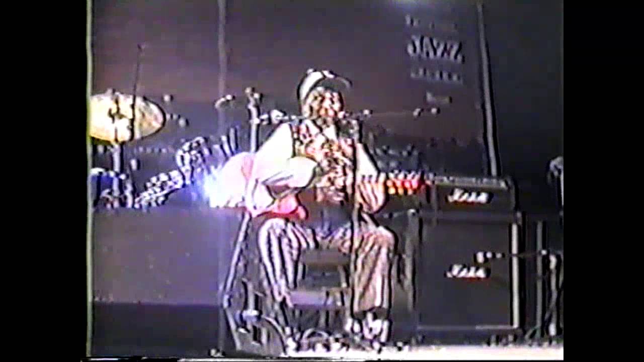 David "Honeyboy" Edwards - Live @ The Montreal Jazz Festival in 1998! Full show Pt 1 of 2!