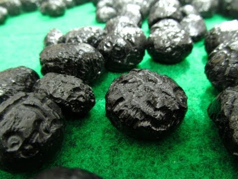 Batu Satam Asli dan Palsu. 