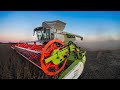 Testing a Brand New Claas Lexion 8700 in Soybeans